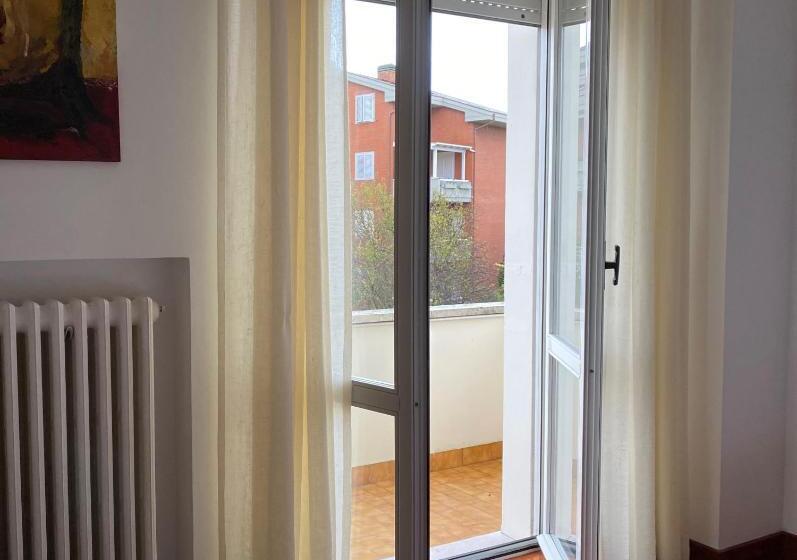 اتاق لوکس با بالکن, Maruru B & B Dell Arte