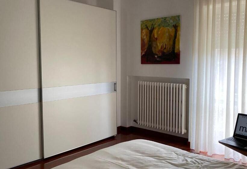 اتاق لوکس با بالکن, Maruru B & B Dell Arte