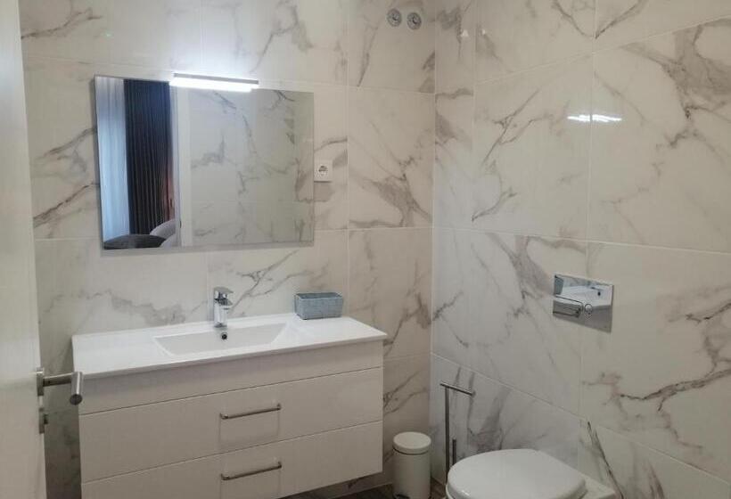 Номер Стандарт, Casa Victória