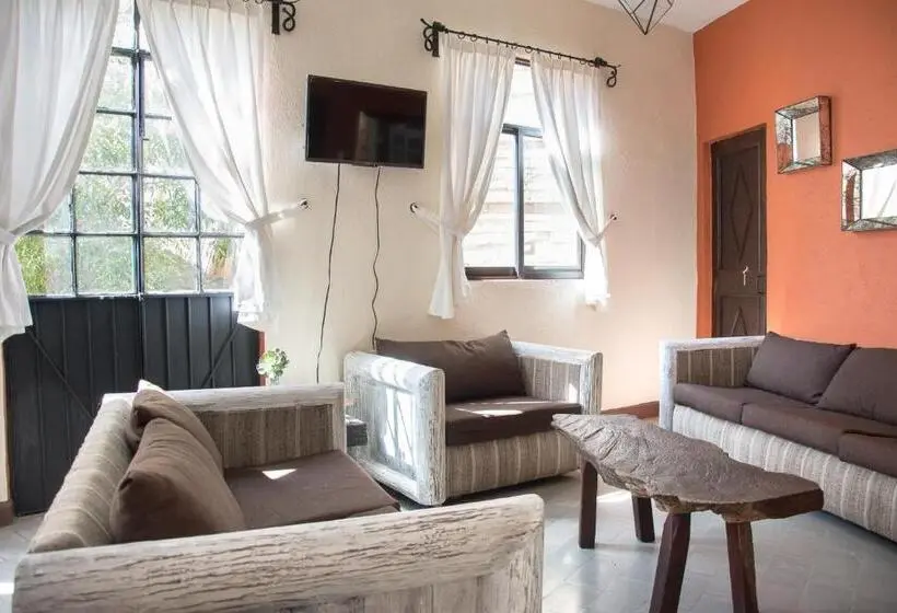 سوییت خانوادگی, Lofts Las Cuatro Puertas