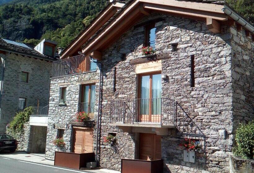 Номер Стандарт Вид на Горы, Merian