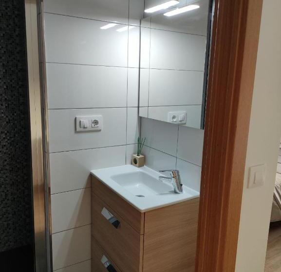 スタンダードルーム, Pension Cando