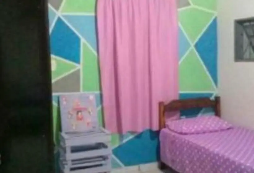 اتاق استاندارد یک تخته با سرویس بهداشتی مشترک, Urban Hostel Centro De Pedro Juan Caballero