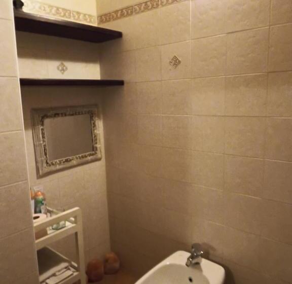 استودیوی استاندارد, B&b Del Bosco E Del Lago Elimar