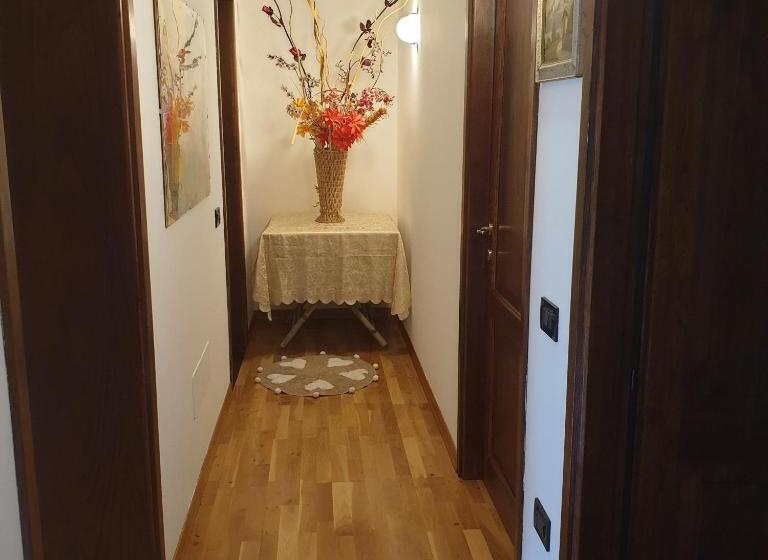 חדר לארבעה סטנדרטי עם נוף לגינה, B&b Il Bagarello