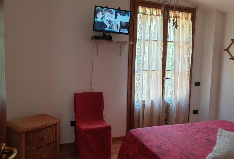 חדר סטנדרט לארבעה, B&b Il Bagarello