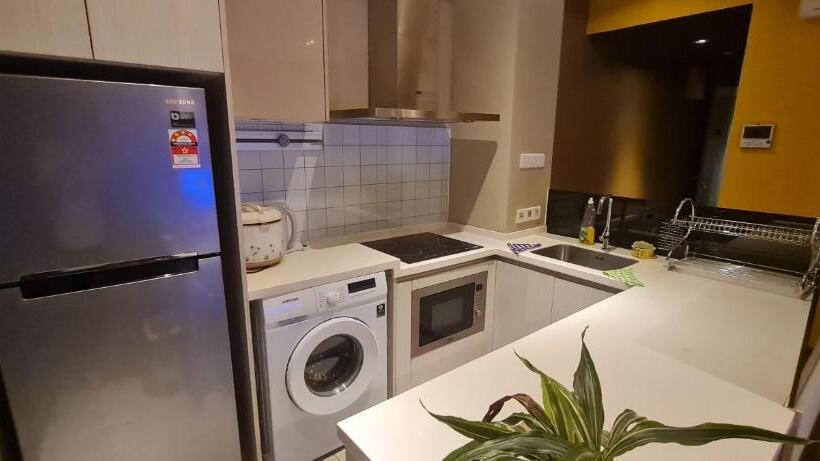 Deluxe Suite King Bed, My Misto Homestay, Riverson Soho