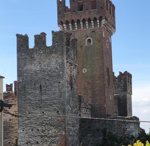 Номер Стандарт, Castello Centro Storico