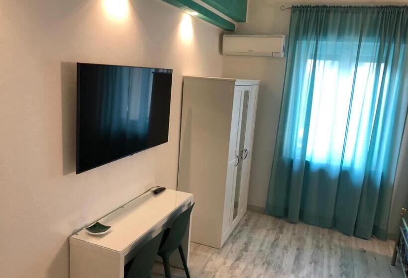 Номер Стандарт, Castello Centro Storico