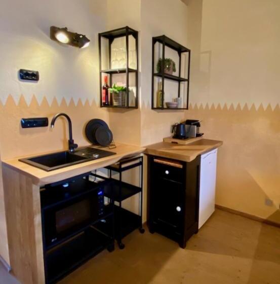 דירת חדר עם טרסה, Ferrarotti