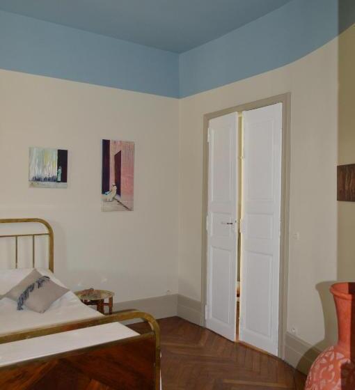 디럭스 룸, L Inattendu