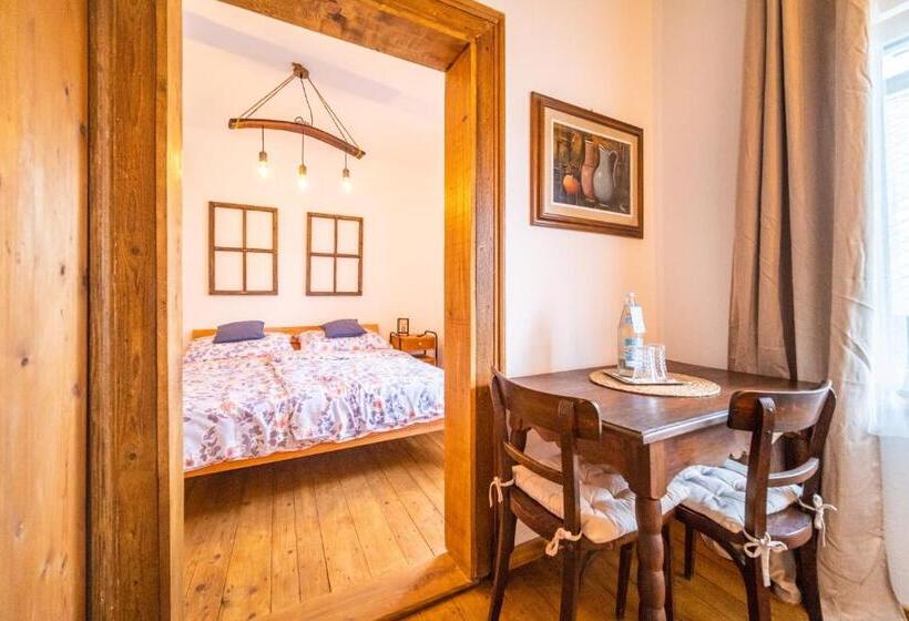 Номер Стандарт с Балконом, Villa Theresienhof