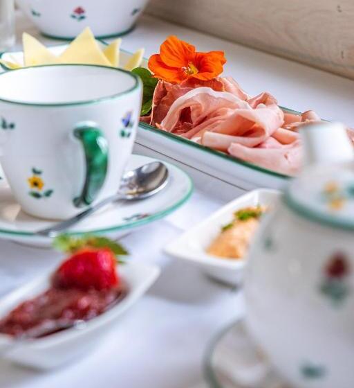 이코노미 룸, Villa Theresienhof