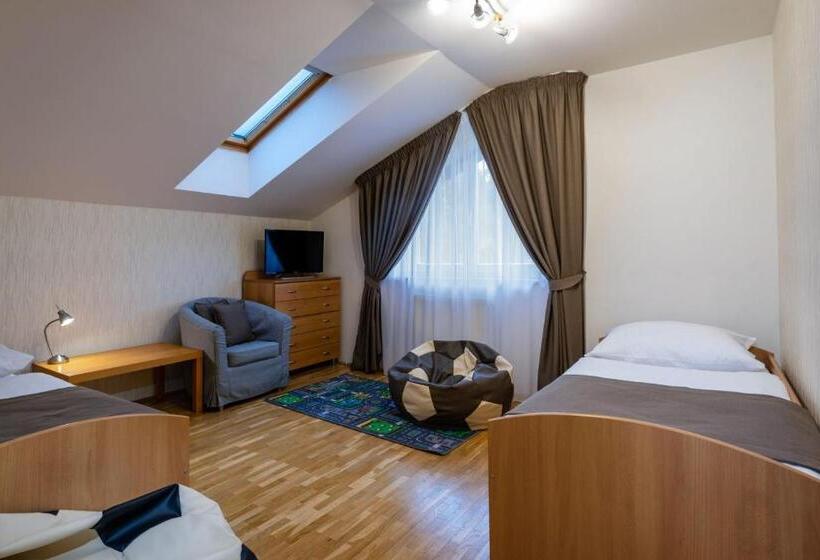 Семейный Номер Вид на Горы, Penzión Snow