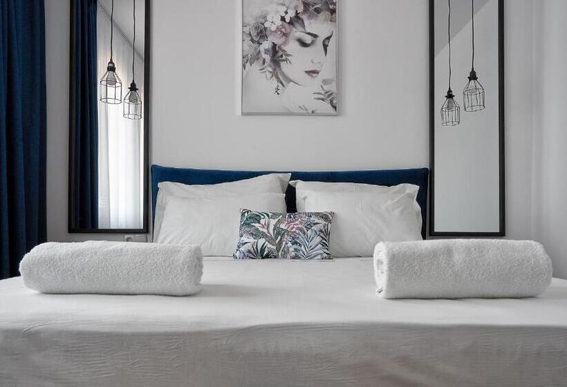 شقة غرفة واحدة مزودة بتراس, Adel Apartments