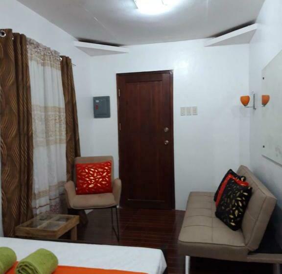 Standard Triple Room with Terrace, Mannah Garden Staycation Place
