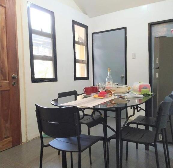 Standard Triple Room with Terrace, Mannah Garden Staycation Place