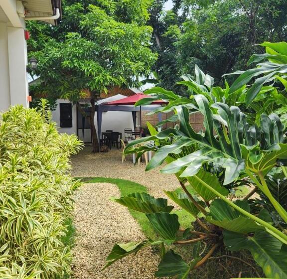 Standard Triple Room with Terrace, Mannah Garden Staycation Place