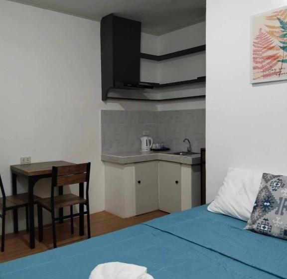 اتاق لوکس, Mannah Garden Staycation Place