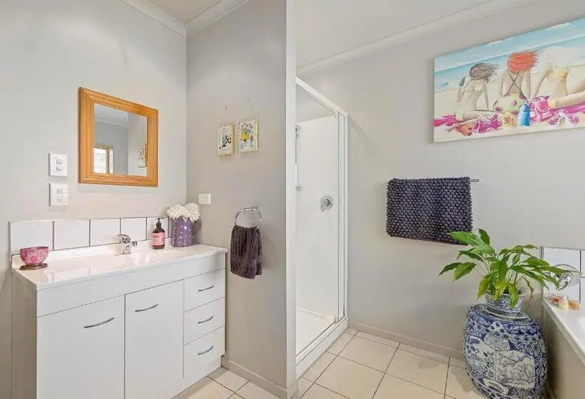 Standard room with outdoor bath, 23onalbert