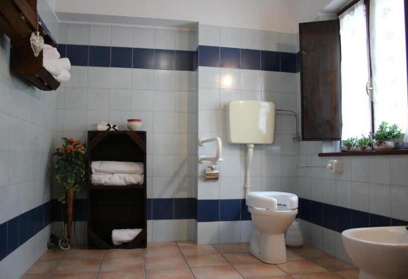 חדר סטנדרט, מיטת קינג, מותאם לאדם עם מוגבלויות, Agriturismo San Martino