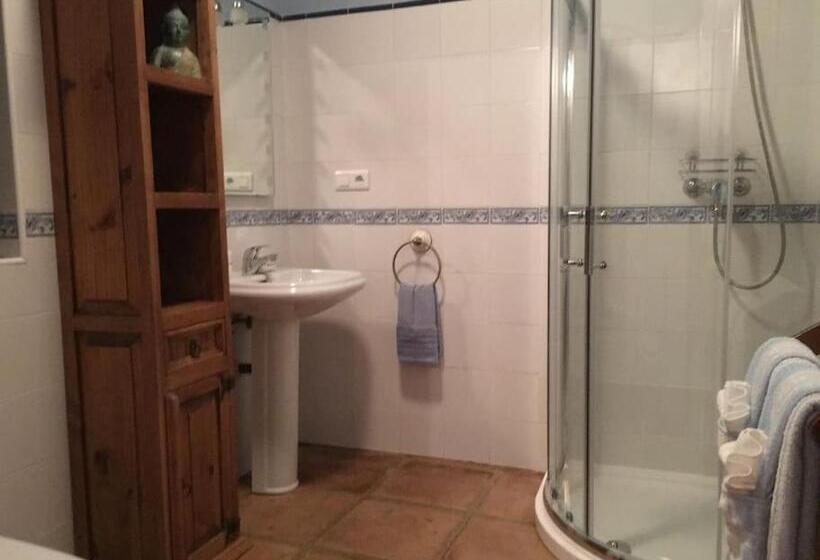 וילה עם חדר שינה אחד ובריכת שחיה, Finca Las Campanas Ii