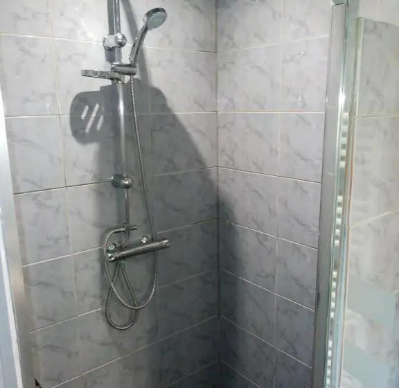スタンダードルーム, La Chambre Du Clos Barriant