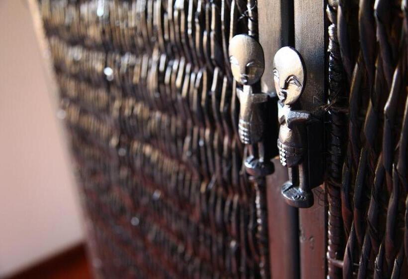 テラス付スーペリアルーム, Tidimalo Lodge