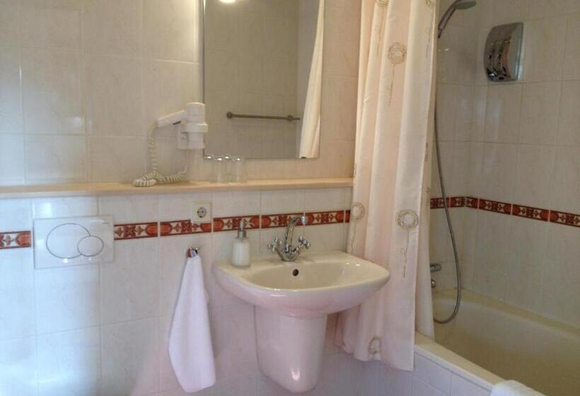 Студио Стандарт с Террасой, Bed & Breakfast Pax Tibi