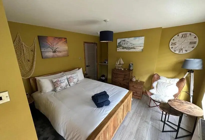 Deluxe-huone, Island Lodge Since 1835 Barbican, Free Limited Parking, Dogs Friendly , Perfect For Ferry Terminal