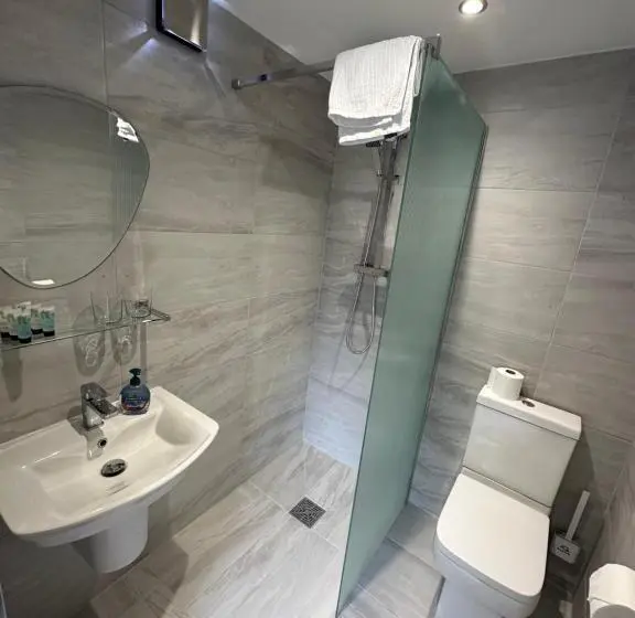 Deluxe-huone, Island Lodge Since 1835 Barbican, Free Limited Parking, Dogs Friendly , Perfect For Ferry Terminal