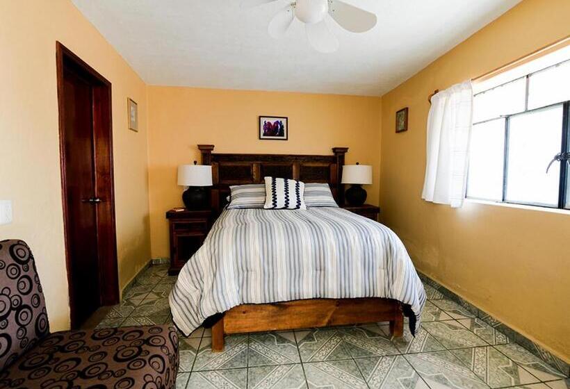 غرفة قياسية, Posada Las Reynas By Rotamundos