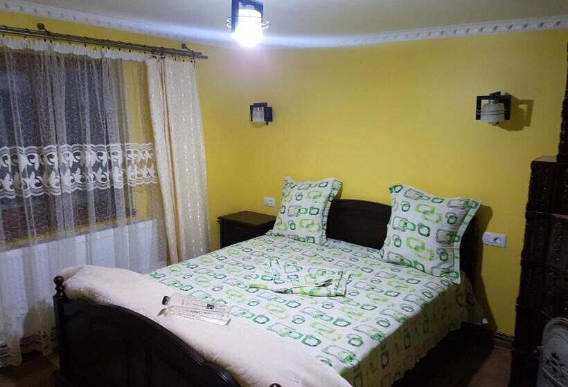 اتاق استاندارد, Pensiunea Adeluta