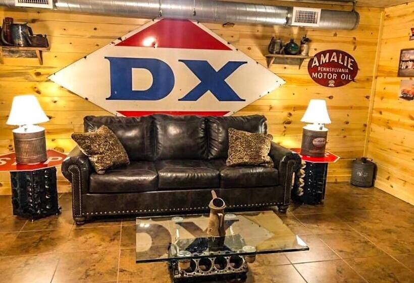 Семейный Номер Deluxe, Samantha S Timber Inn
