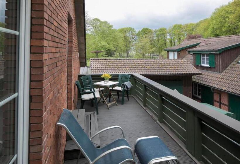 Deluxe-huoneisto 1 Makuuhuone, Landcafé Neumann