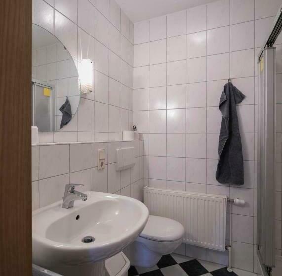 Huoneisto 1 Makuuhuone, Landcafé Neumann