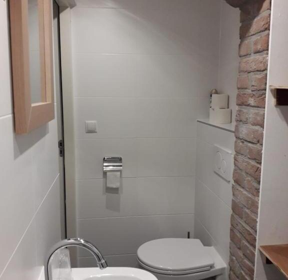 家庭间, B&b Casandra