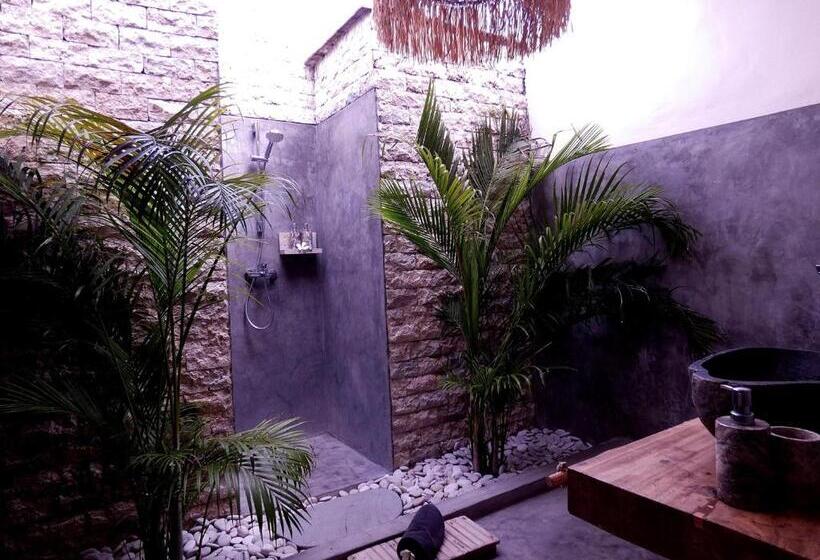 חדר דלוקס עם מרפסת, Incense Impossible Beach Adults Only