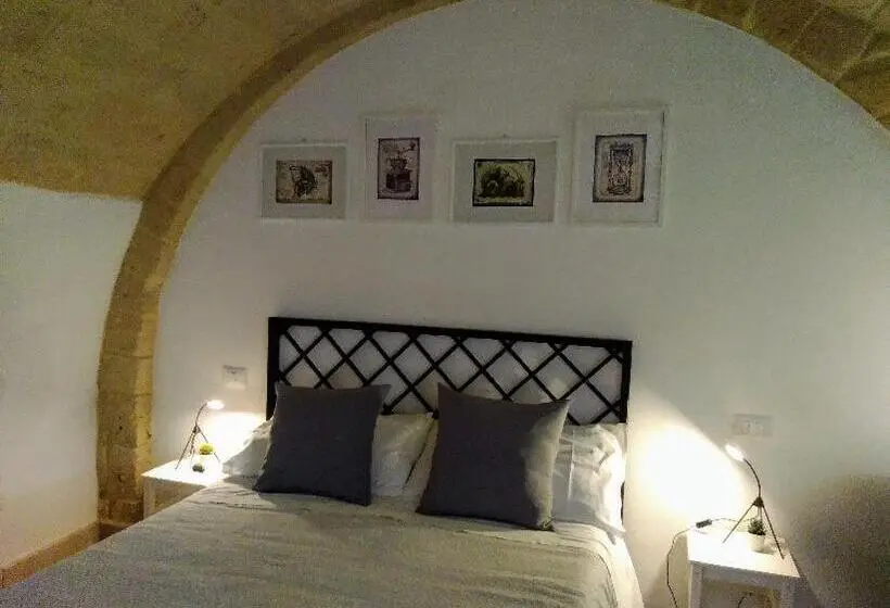 اتاق استاندارد, Il Borgo Antico B&b