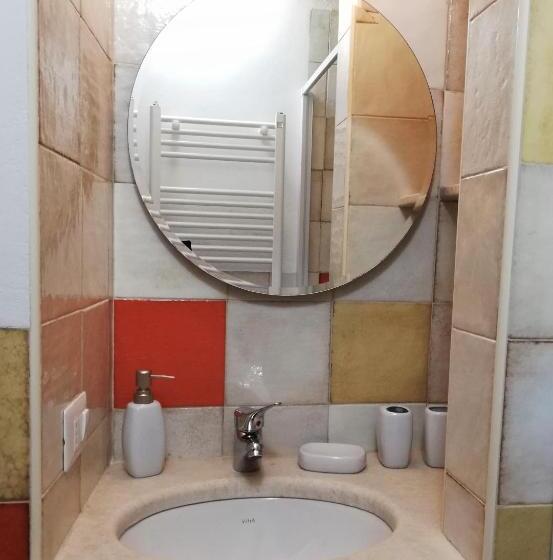 اتاق استاندارد, Il Borgo Antico B&b