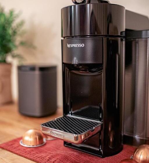 جناح ديلوكس سرير كينج, Noahs Hideaway Luxury B&b