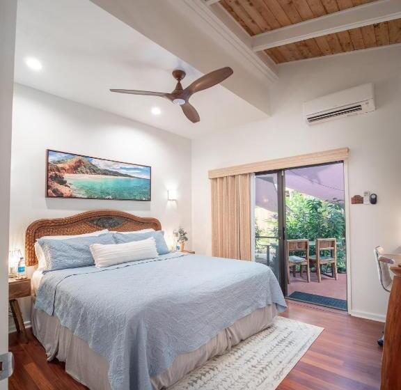 جناح ديلوكس سرير كينج, Noahs Hideaway Luxury B&b