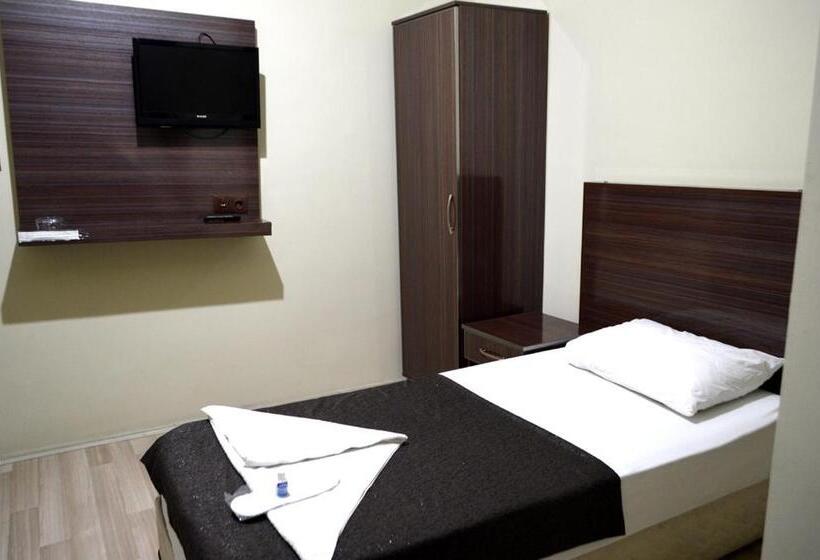 اتاق استاندارد با چشم‌انداز شهر, Otel Serkan