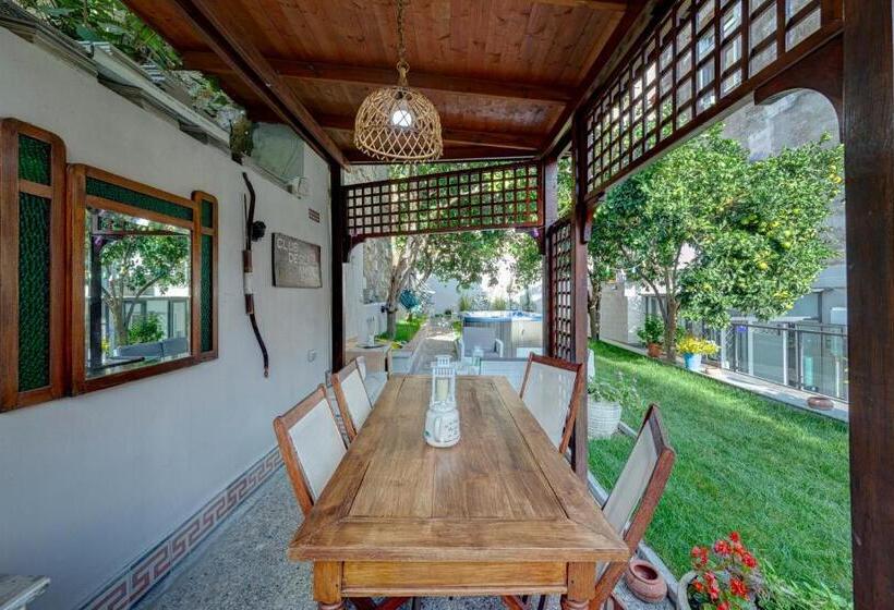 خانه 1 خوابه, Il Giardino Dei Venti