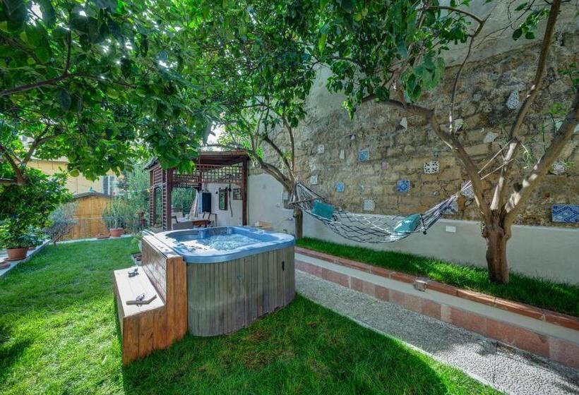 خانه 2 خوابه, Il Giardino Dei Venti