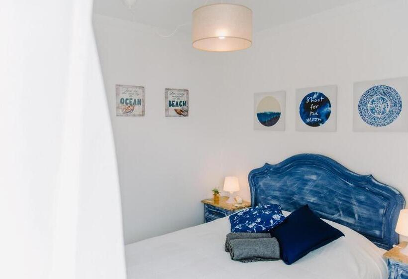 חדר דלוקס נוף לים, Paz & Amor Guest House   Peace & Love