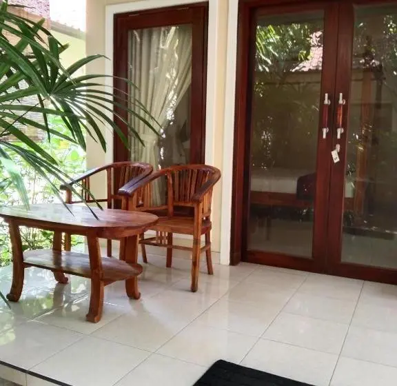بانگلوی استاندارد, Pondok Aldi Hostel