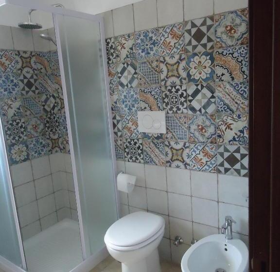 스탠다드 룸, Gianpaolo Ospitale