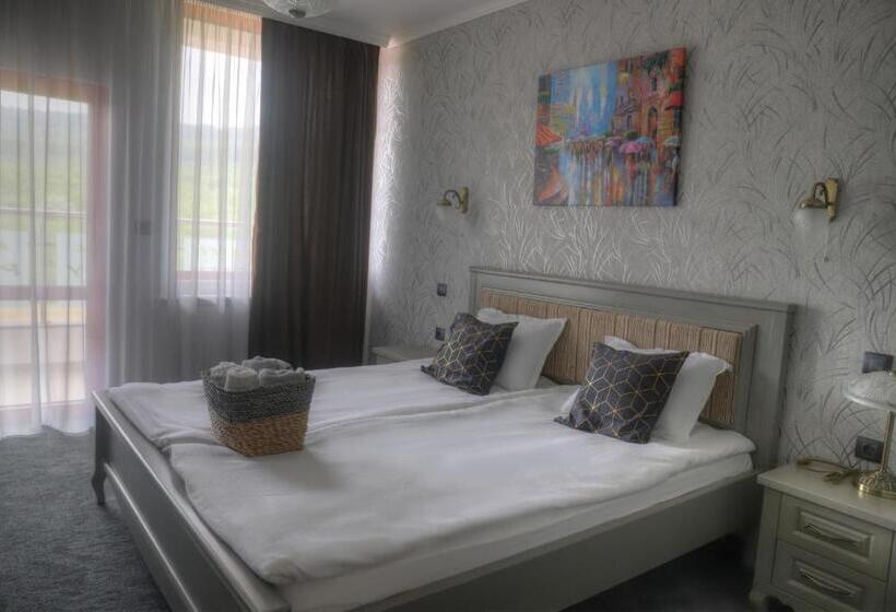 Номер Deluxe, Prity Sport Botique