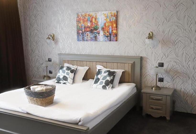 Номер Deluxe, Prity Sport Botique